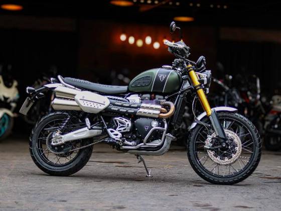 TRIUMPH SCRAMBLER 1200 XE 